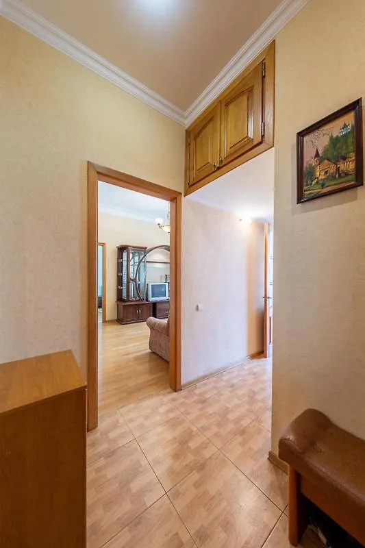 קייב Apartment Near Lva Tolstoho Square